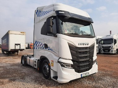 Iveco As440-1