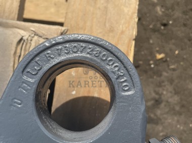 Massey Fergusson 8450 8460 8470 8480 - siłownik podnośnika R730727000210 G924860030011-2