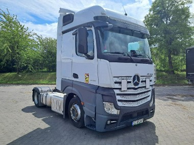 Mercedes-Benz Actros-1