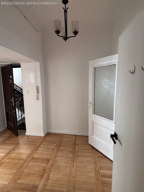 Stare Miasto, Piwna, 44,75 m², 2 pok. I piętro - Więcej