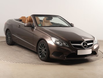 Mercedes-Benz Klasa E W212 , Serwis ASO, 170 KM, Skóra, Klimatronic, Tempomat,