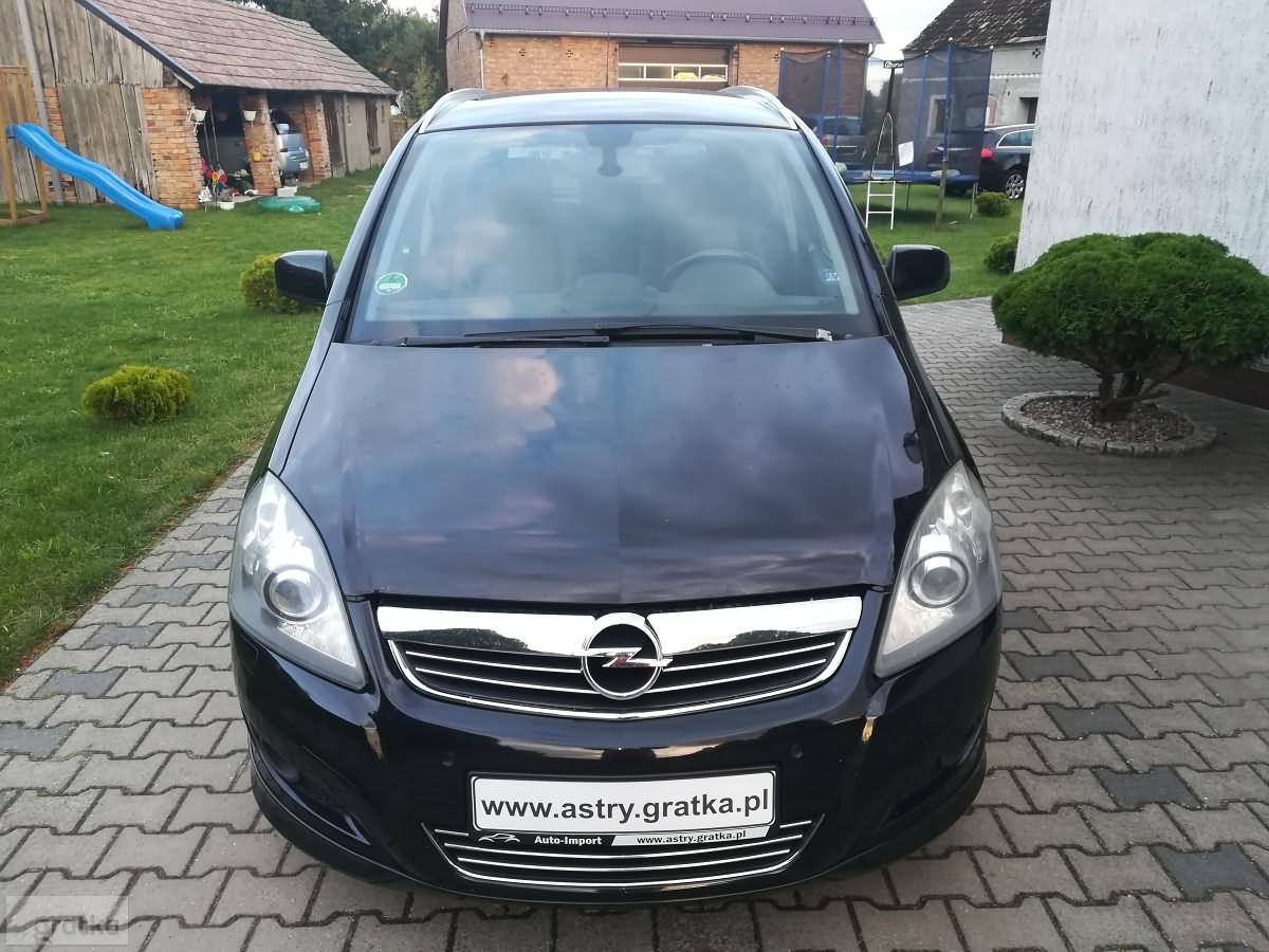 Opel Zafira B OPC Bezwypadkowy Klimatronic Parktronic Navi Kolor ...