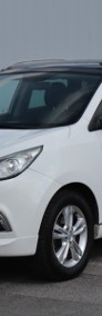 Hyundai ix35 , Skóra, Klimatronic, Tempomat, Parktronic,-3