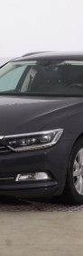 Volkswagen Passat B8 , Automat, Klimatronic, Tempomat, Parktronic-3