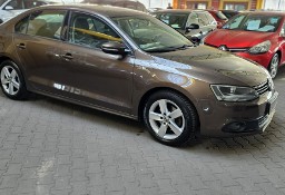 Volkswagen Jetta VI ZOBACZ OPIS !! W podanej cenie roczna gwarancja