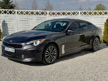 Kia Stinger-1