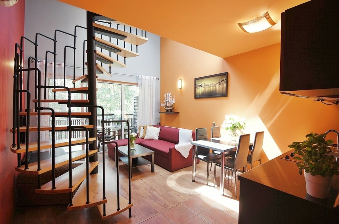 Apartament wakacyjny w sercu sosnowego lasu
