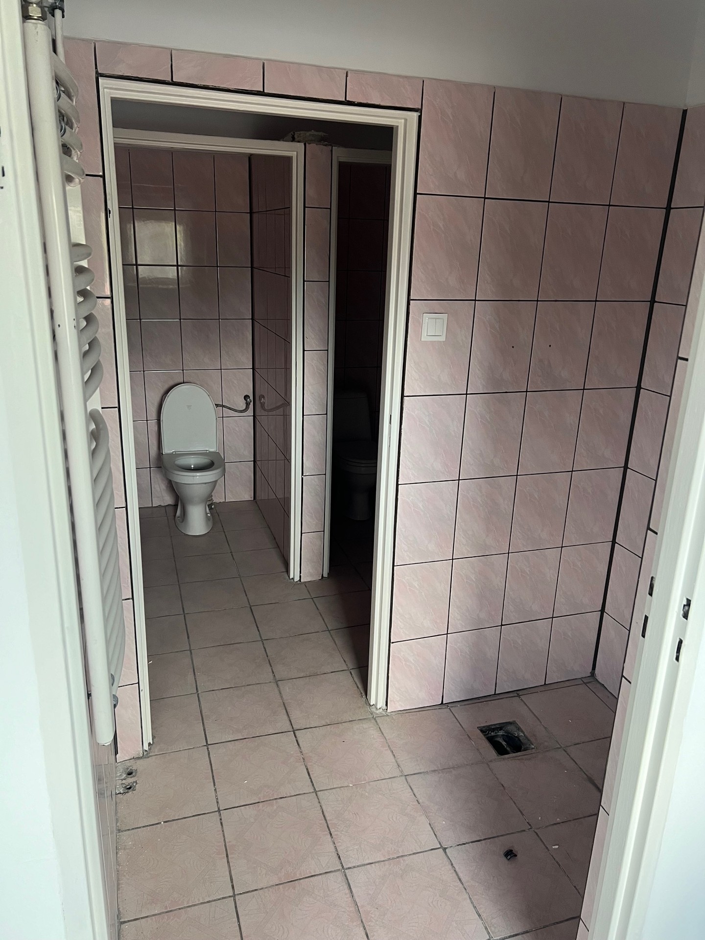 Lokale biurowe, produkcyjne, kosmetyczne, szkoleniowe, pracownia, fitness, duży parking pow 10-130 m² - Więcej