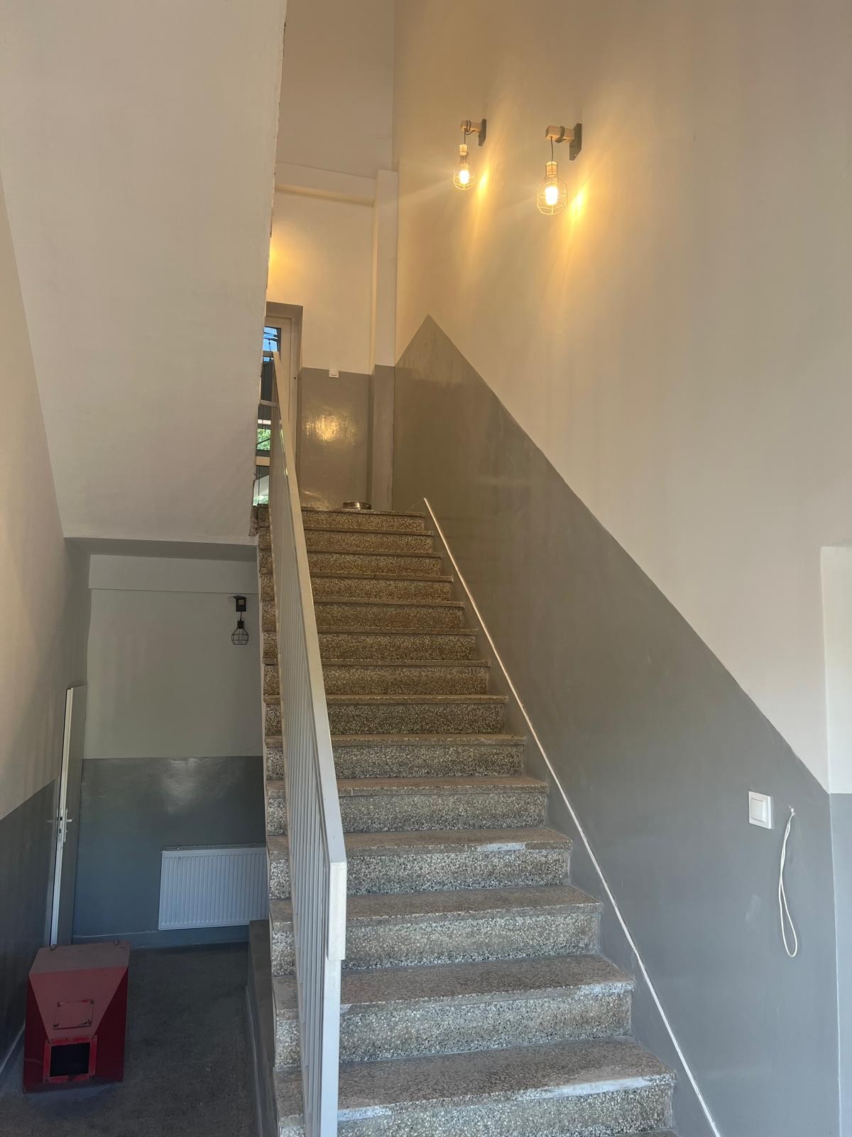 Lokale biurowe, produkcyjne, kosmetyczne, szkoleniowe, pracownia, fitness, duży parking pow 10-130 m² - Widok 3