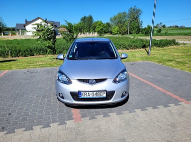 Śliczny i oszczędny benzyniaczek.-1