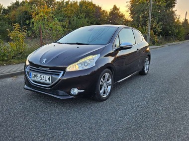 Peugeot 208 I-1