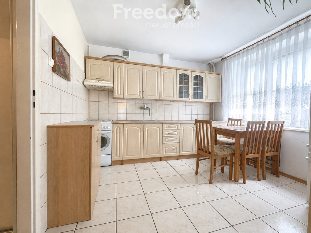 Dwupokojowe mieszkanie w centrum Prabut.