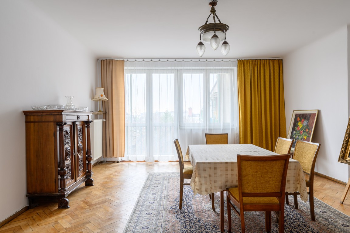 4-cameră apartament de 114 m²