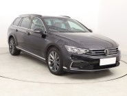 Volkswagen Passat B8 , Automat, Skóra, Navi, Klimatronic, Tempomat, Parktronic,