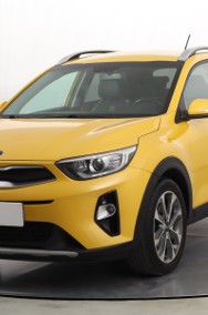 Kia Stonic , Salon Polska, Serwis ASO, Skóra, Klimatronic, Parktronic,-2