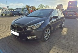 Kia Cee'd II Kia Ceed 1.6 CRDi 128 Platinum Edition