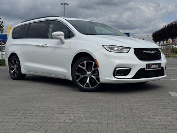 2022 Chrysler Pacifica Touring