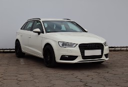 Audi A3 III (8V) , Automat, Skóra, Navi, Xenon, Bi-Xenon, Klimatronic,