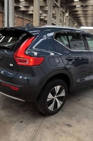 Volvo XC40-2