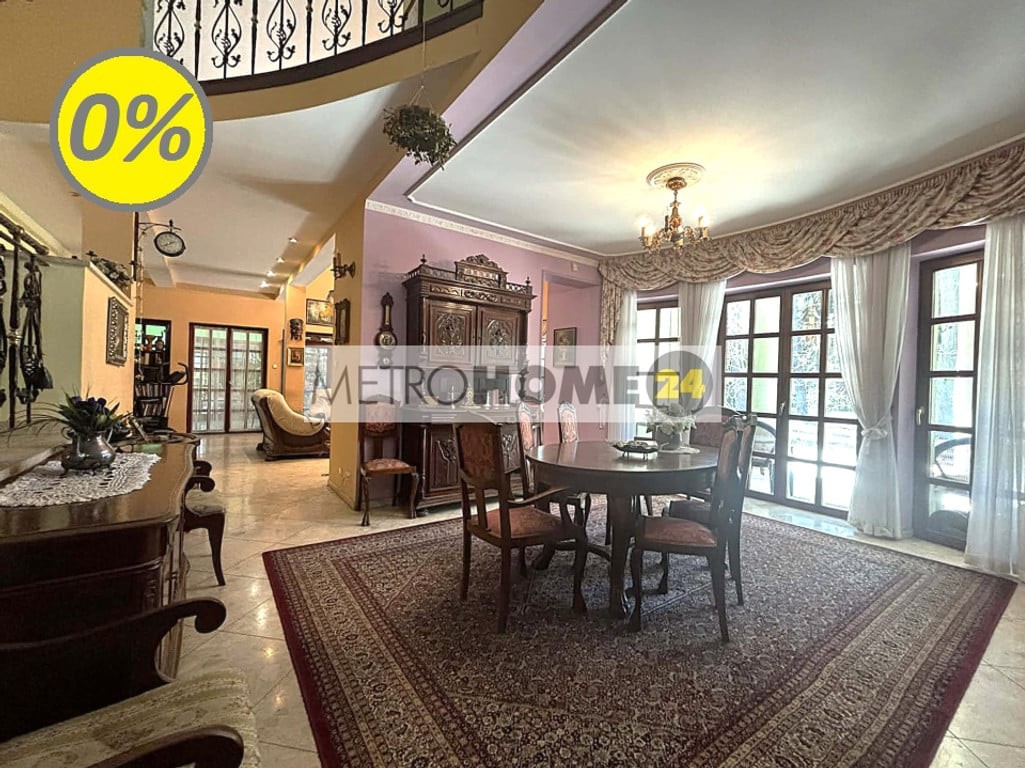 0% Prowizji - Stylowa architektura oraz wnętrza , przestronny dom z basenem ! - Widok 5