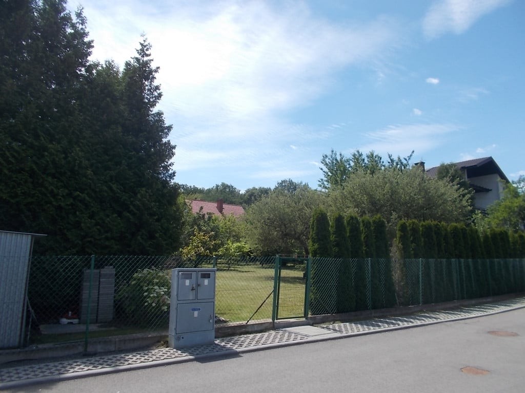 Działka budowlana, 13,75 ar; Świdnik; blisko Centrum (przy lesie: Bażanciarni), świdnicki