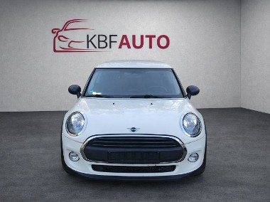 Klimatyzacja, bogate wyposażenie.-1