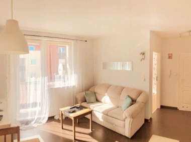 Mieszkanie 32 m2, salon + aneks, sypialnia, niskie opłaty-1