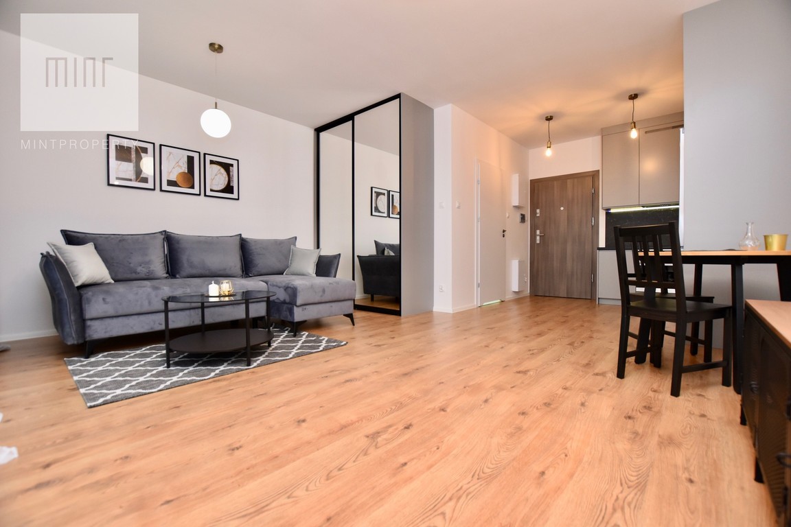 Kawalerka do wynajęcia, 35 m² Nowe Miasto, Podwisłocze