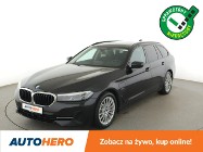 BMW SERIA 5 VII (G30/G31) BMW SERIA 5 FV23 520e PHEV Automat Panorama Navi Tempomat Head-Up Grzana Skóra L