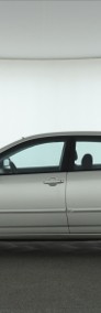 Toyota Corolla IX , Salon Polska, Klima, Parktronic-4