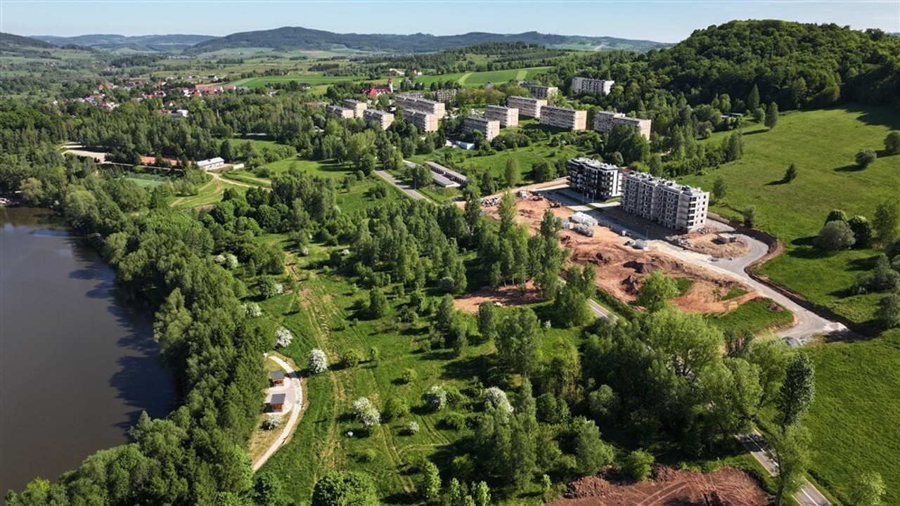 Przetarg - ul. Leśna i Krzeszowska - Widok 4