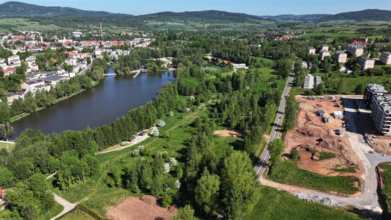 Przetarg - ul. Leśna i Krzeszowska - Widok 6