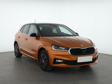 Skoda Fabia III , 1. Właściciel, Serwis ASO, VAT 23%, Klimatronic, Tempomat,-1