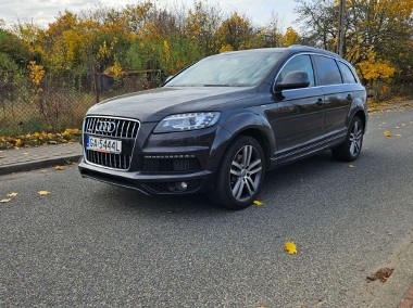 Audi Q7 I-1