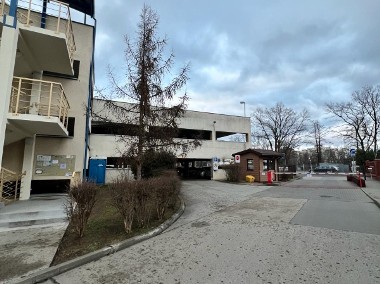 Miejsce parkingowe strumykowa-1
