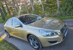 Volvo S60 II D5 AWD Summum Salon Polska