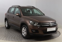 Volkswagen Tiguan , Salon Polska, Klimatronic, Parktronic