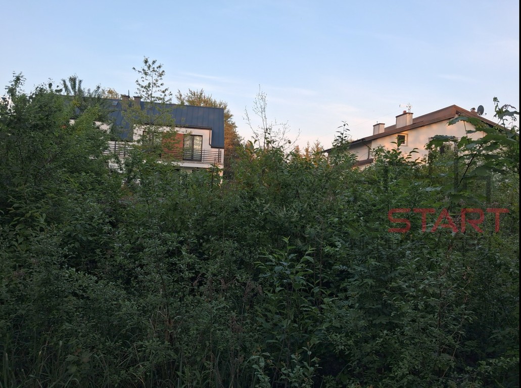 Wyjątkowa działka w Łazach - 1625 m². - Więcej
