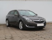 Opel Insignia , Automat, Navi, Klimatronic, Tempomat, Parktronic