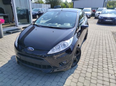 Ford Fiesta-1