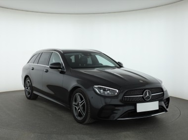 Mercedes-Benz Klasa E , Salon Polska, 1. Właściciel, 194 KM, Automat, VAT 23%,-1