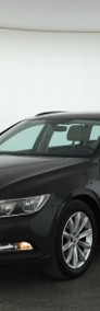 Volkswagen Passat B8 , Automat, Navi, Klimatronic, Tempomat, Parktronic-3