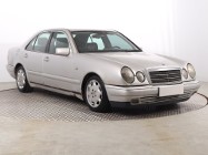 Mercedes-Benz Klasa E W210 , Automat, HAK, Klima,ALU, El. szyby