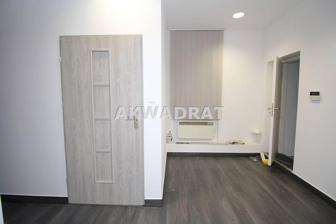 Lokal użytkowy w Centrum Wałbrzycha 48 m² - Widok 5