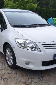 Toyota Auris 1,6 benzyna-2