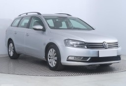 Volkswagen Passat B7 , Salon Polska, Klimatronic, Tempomat, Parktronic