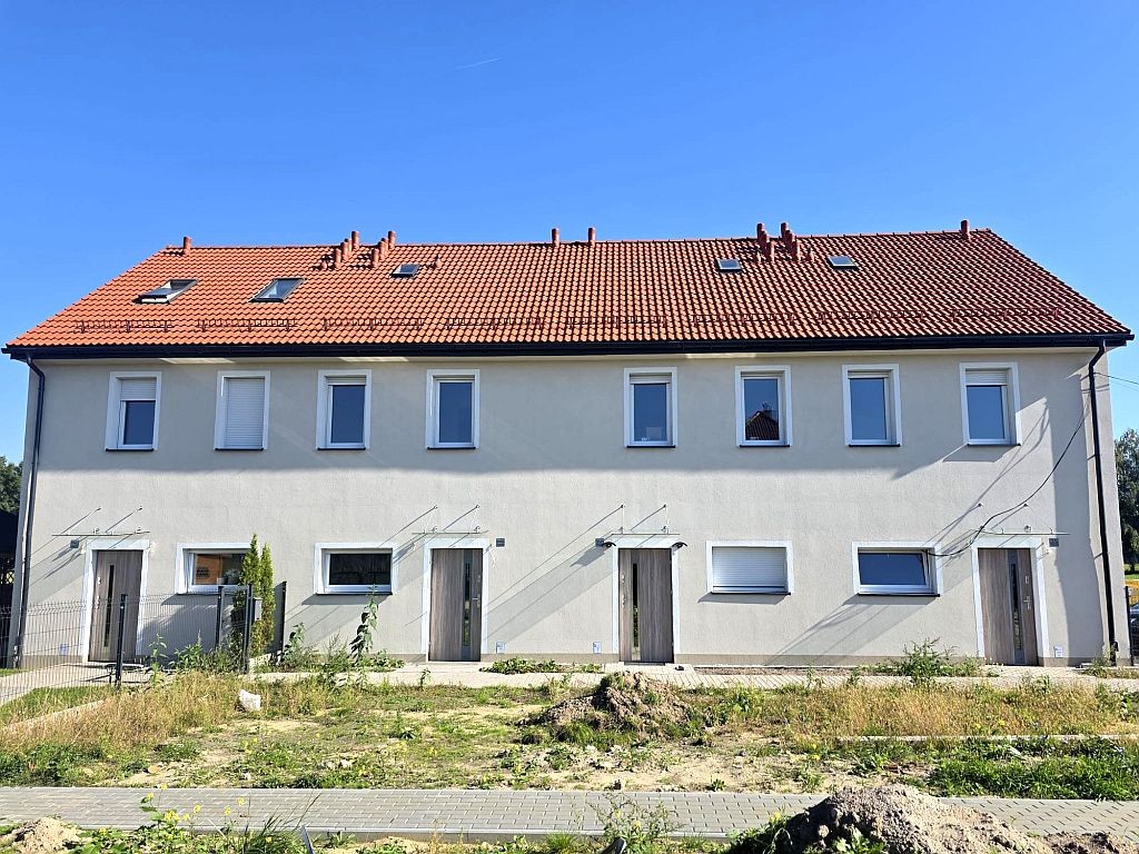 Dom na sprzedaż, 4 pokoje, 100 m², Groblice