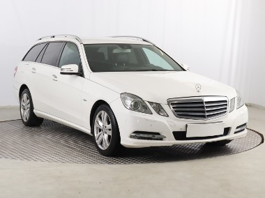 Mercedes-Benz Klasa E W212 , Automat, Skóra, Navi, Xenon, Bi-Xenon, Klimatronic,-1