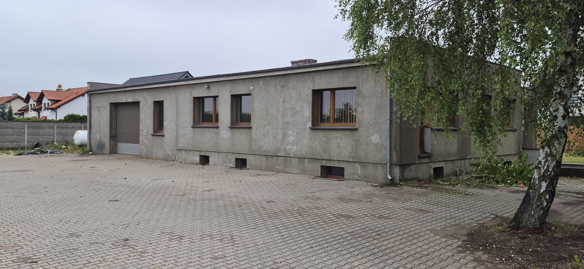 Nieruchomość gruntowa z budynkiem mieszkalnym i warsztatem 62-050 Mosina. - Więcej