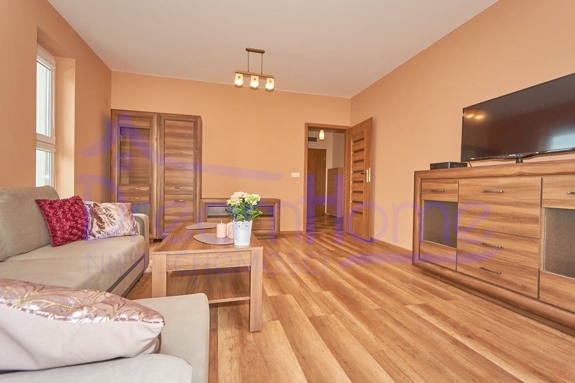 WYNAJMĘ: 2 pok, balkon, m.postojowe, Internt i TV W CENIE 2900 zł al. Wiśniowa - Widok 5